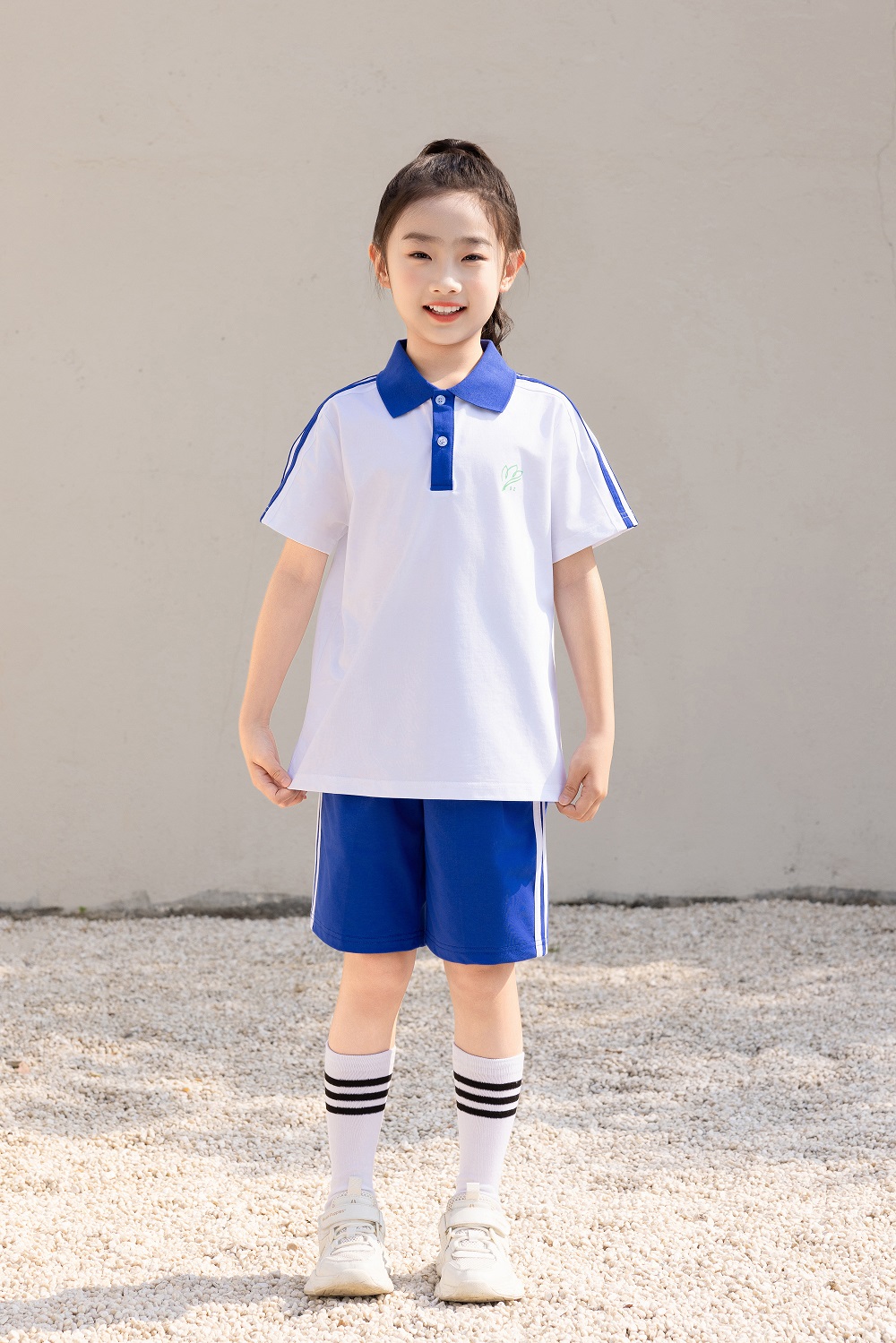 小学夏季女生校服